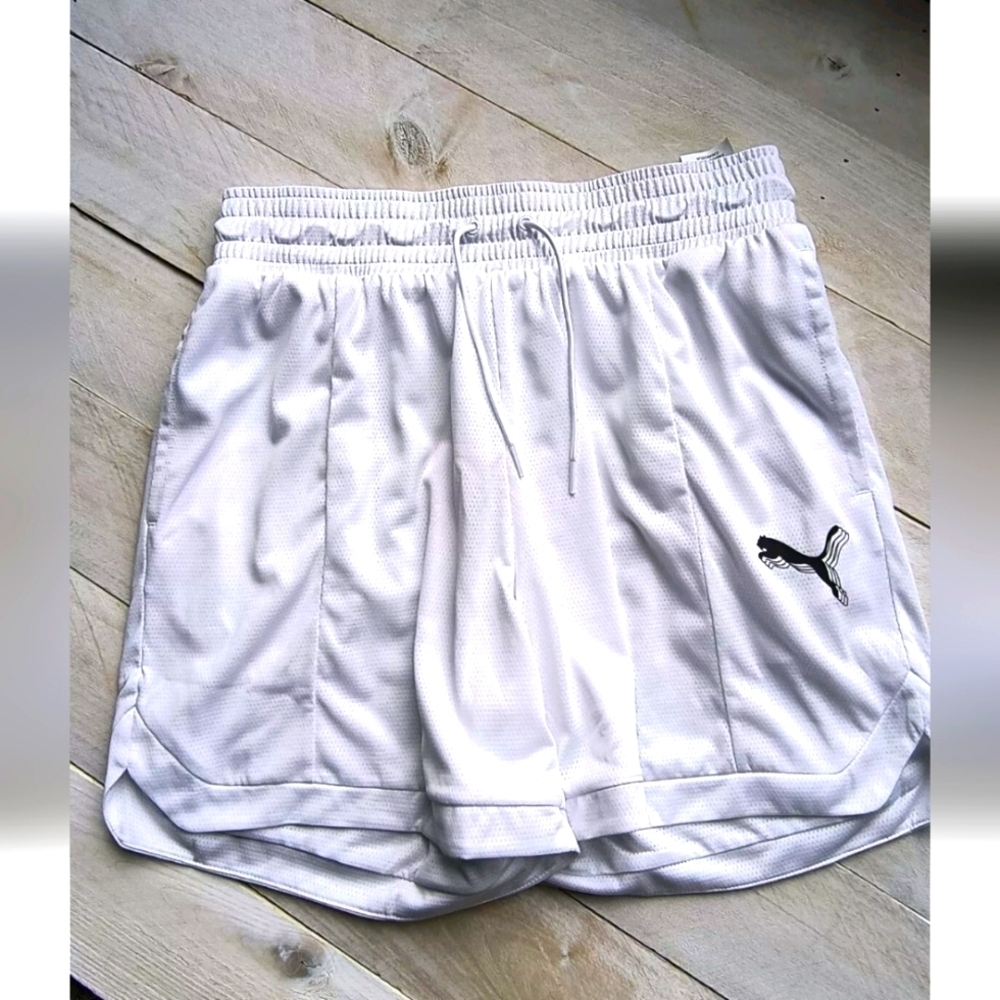 Men's Puma Dry Cell Foundation White Shorts Basketball Tennis Size Small NWT